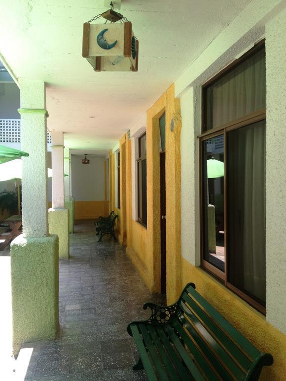 Hotel San Lorenzo Barra de Navidad Exterior foto